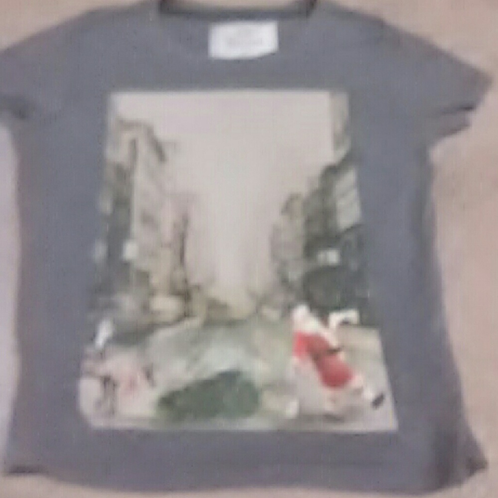 Tee